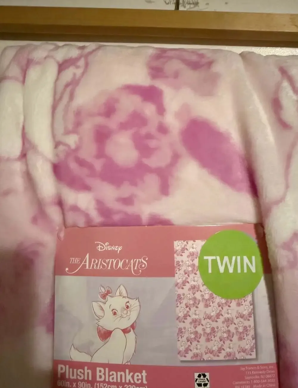 Disney The Aristocats Marie Pink Floral Plush Blanket Twin Size